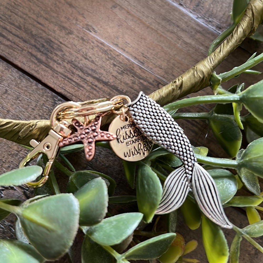 Key chain - Picture 2 of 10